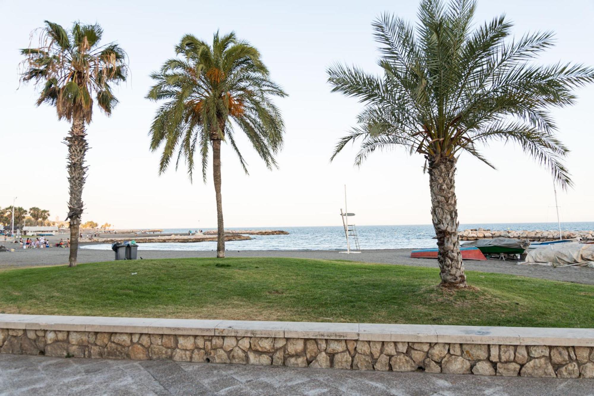 Premium Malaga Beach With Terrace Bagian luar foto